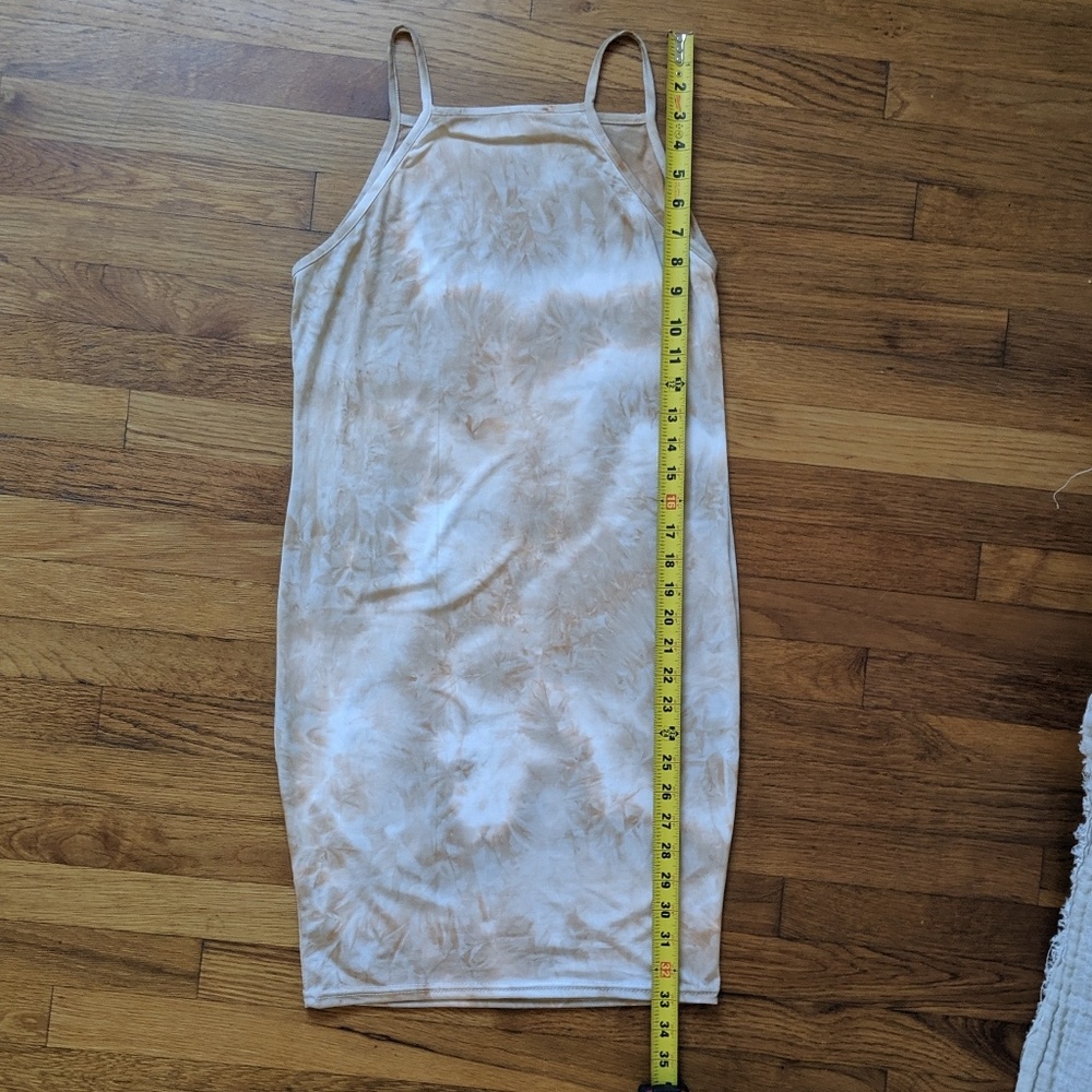 SOLD Tie dye dress - Picture 2 of 3